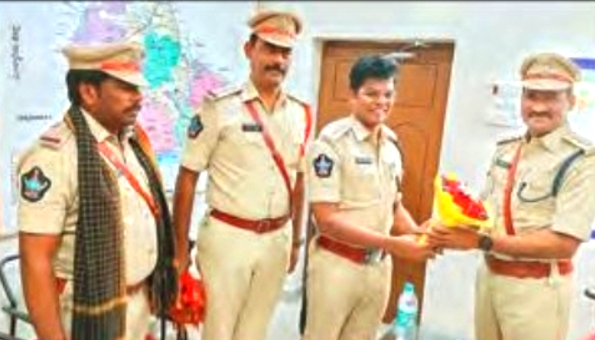 The Desk… Nandigama : నందిగామ ఏసీపీ గా తిలక్ బాధ్యతలు స్వీకరణ
