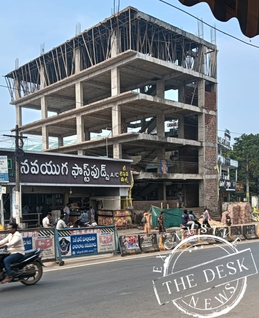 The Desk… Eluru : ముడుపులిచ్చుకో… మేడకట్టుకో…‼️