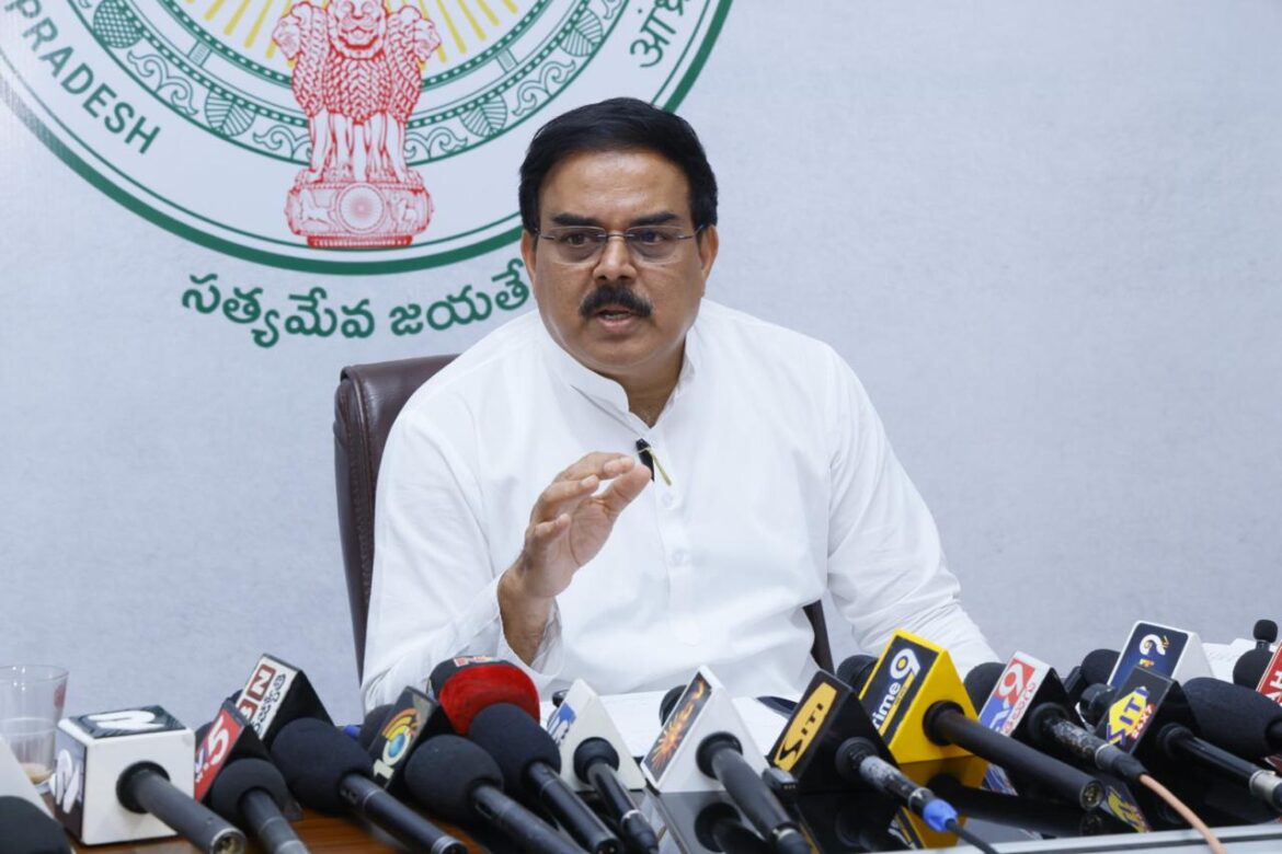 The Desk…Tenali : గోదాములో3 వేల బస్తాలు కాదు… 4840 బస్తాలు మాయం..!!