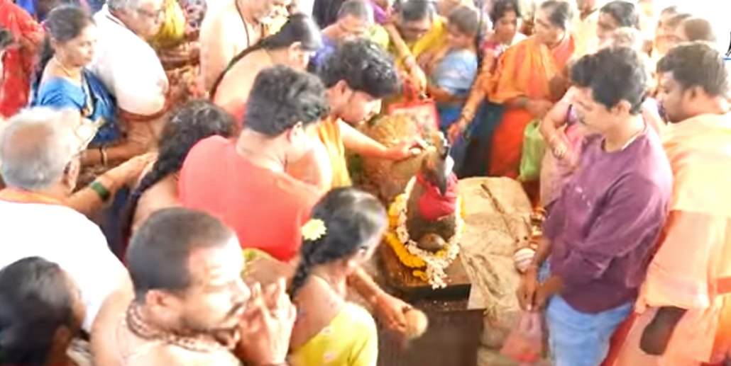 The Desk…Kaikaluru : కన్నుల పండువగా శ్రీ సంతాన నాగేంద్ర స్వామి వారి విగ్రహ ప్రతిష్ఠ మహోత్సవం