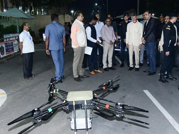 The Desk… Amaravati : CM చంద్రబాబు భద్రతకు అటానమస్‌ డ్రోన్ల సాయంతో పర్యవేక్షణ..‼️
