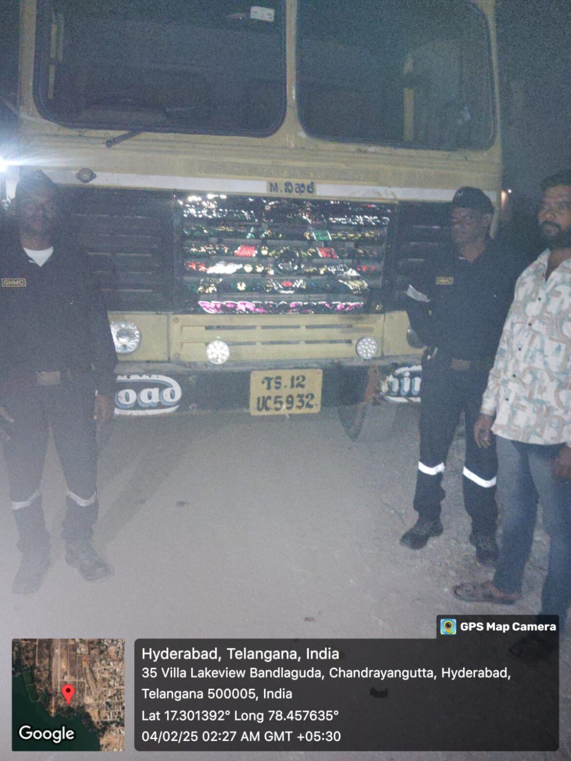 HYDRAA DRF teams intercepted tipper lorries indiscriminately dumping soil in lakes at Bandlaguda and PetBasheerabad police station limits.