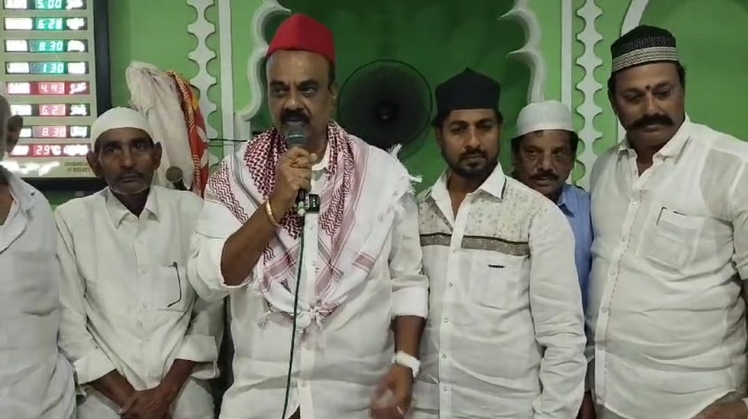 The Desk…Tadepalligudem : ఇఫ్తార్ విందులో ప్రభుత్వ విప్..!!