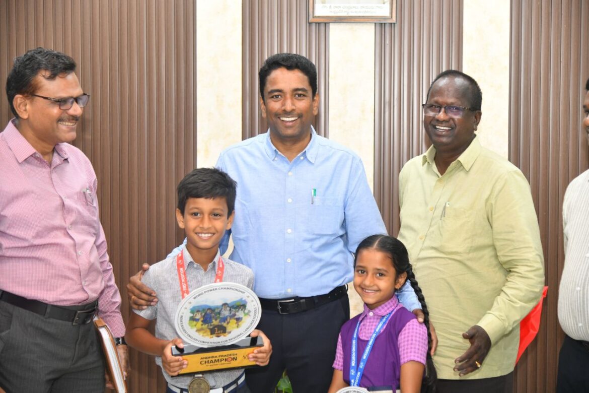 The Desk…Vijayawada, Mylavaram : జాతీయ స్థాయి ఇంగ్లీష్ వర్డ్ పవర్ ఛాంపియన్‌షిప్ పోటీలో NTR జిల్లా విద్యార్థులు జాతీయ స్థాయి విజేతలగా విజయం