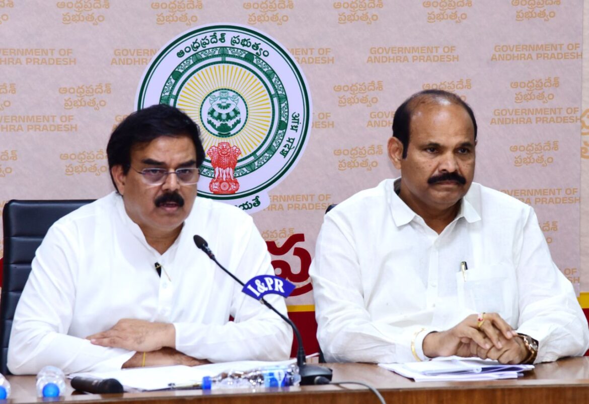 The Desk…Amaravati : MDU ద్వారా సరుకుల పంపిణీ నిలిపివేత : మంత్రి నాదెండ్ల మనోహర్