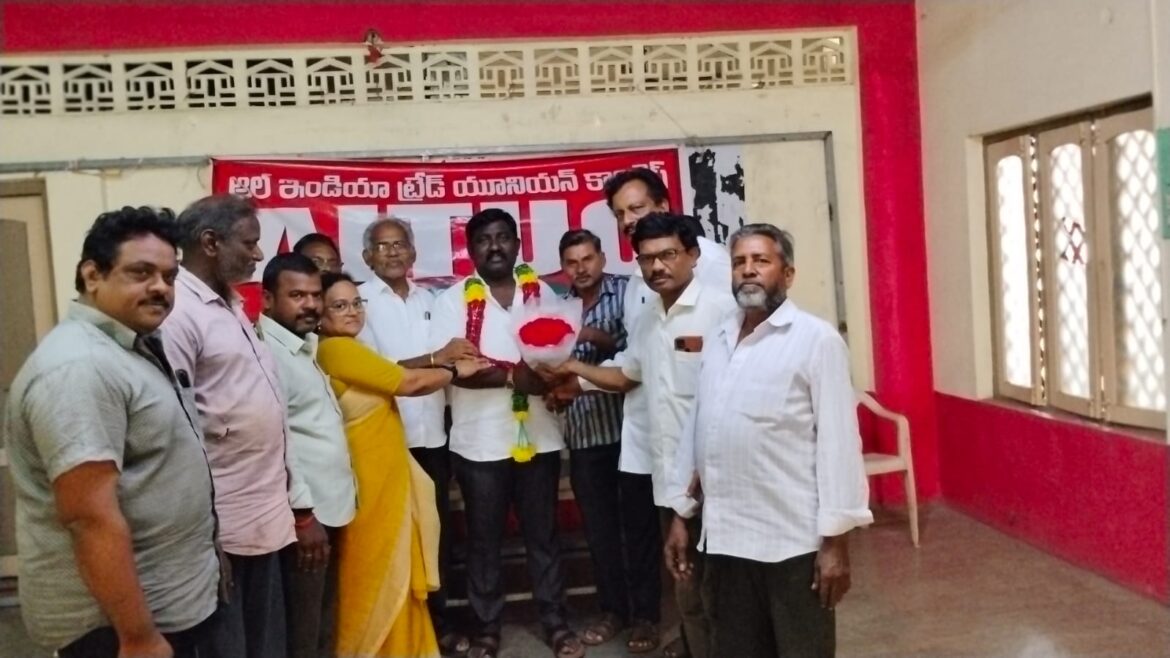 The Desk…Eluru : ఆటోనగర్ అభివృద్ధికి సిపిఐ పోరాటం : సీపీఐ ఏలూరు ఏరియా కార్యదర్శి ఉప్పులూరి హేమ శంకర్