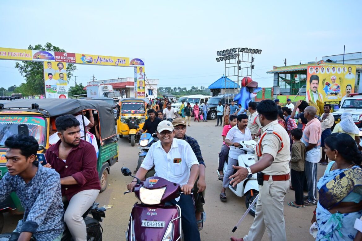 The Desk…Machilipatnam : విజయవంతంగా నాలుగు రోజులపాటు నిర్వహించబడిన మసూల బీచ్ ఫెస్టివల్ – 2025