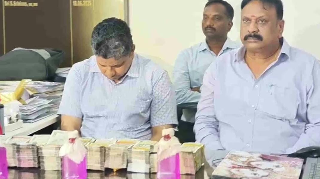 The Desk…Vijayawada : A Tribal welfare Engineer has been apprehended for allegedly accepting a bribe of Rs. 25 lakhs