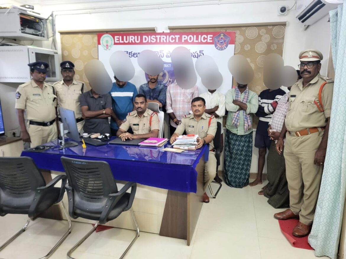 The Desk…Kaikaluru : పేకాట శిబిరంపై కైకలూరు టౌన్ పోలీసులు దాడులు