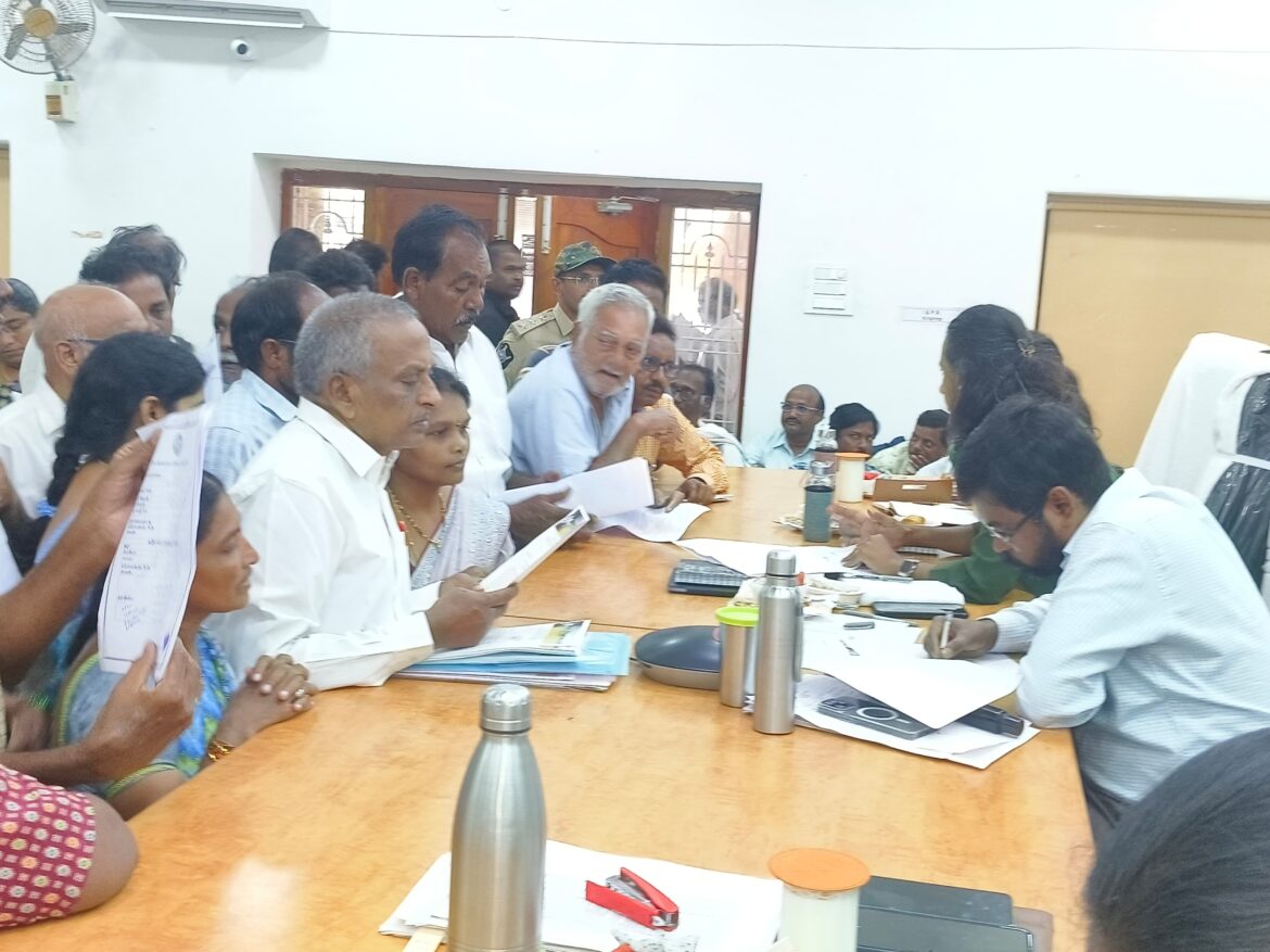 The Desk…Machilipatnam : మా… దారి… జాతీయ రహదారి..!!