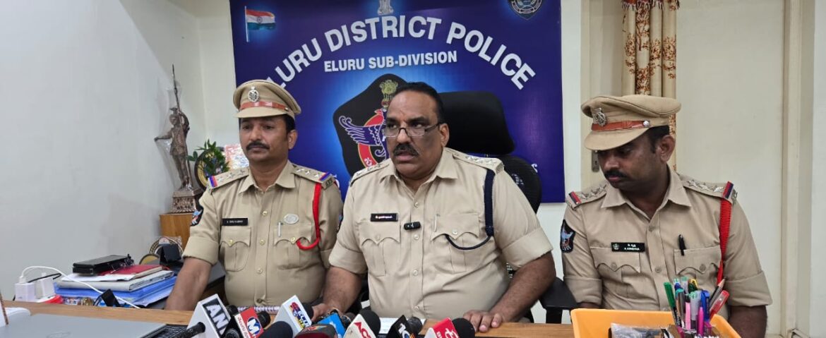 The Desk…Kaikaluru : దానగూడెం యువకుల పై దాడి కేసులో నిందుతులను అరెస్టు చేసి రిమాండుకు తరలింపు