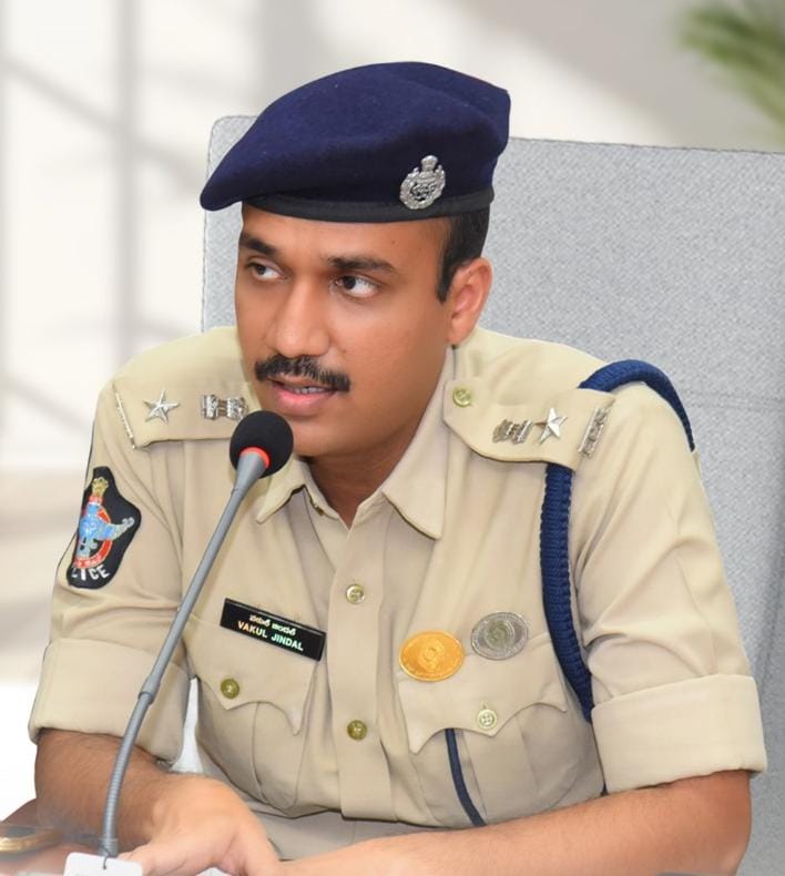 The Desk…Guntur : గంజాయి వినియోగం, విక్రయం, సరఫరా చేస్తే కఠిన చర్యలు తప్పవు : జిల్లా ఎస్పీ వకుల్ జిందాల్ హెచ్చరిక