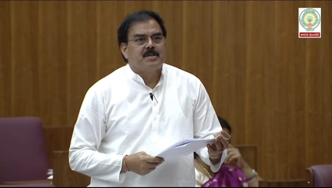 The Desk…Amaravati: అసెంబ్లీలో సూపర్-6 పై జరిగిన చర్చ సందర్భంగా మంత్రి మనోహర్ మాట్లాడుతూ..