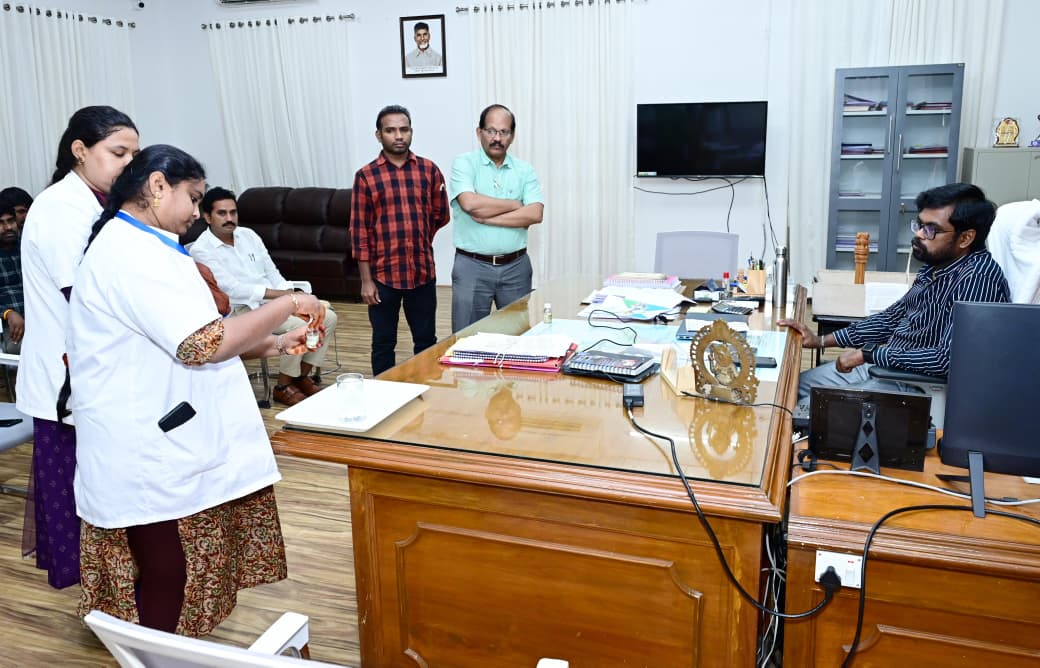 The Desk…Machilipatnam : ప్రభుత్వ వసతి గృహాల్లో విద్యార్థుల ఆరోగ్యం పట్ల ప్రత్యేక దృష్టి పెట్టాలి : జిల్లా కలెక్టర్ డీకే బాలాజీ