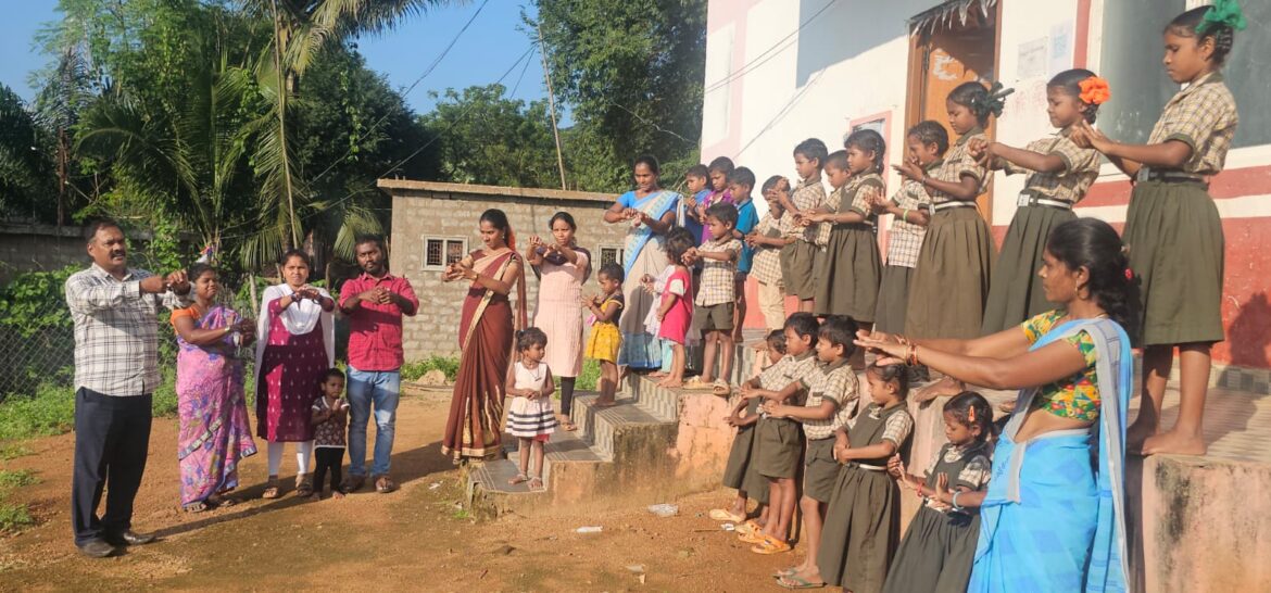 The Desk…Rampachodavaram : ‘వరల్డ్ హ్యాండ్ వాషింగ్ డే’ కార్యక్రమంపై ప్రజలలో విస్తృత ప్రచారం జరగాలి ➖ డిడిఓ శ్రీనివాస విశ్వనాధ్