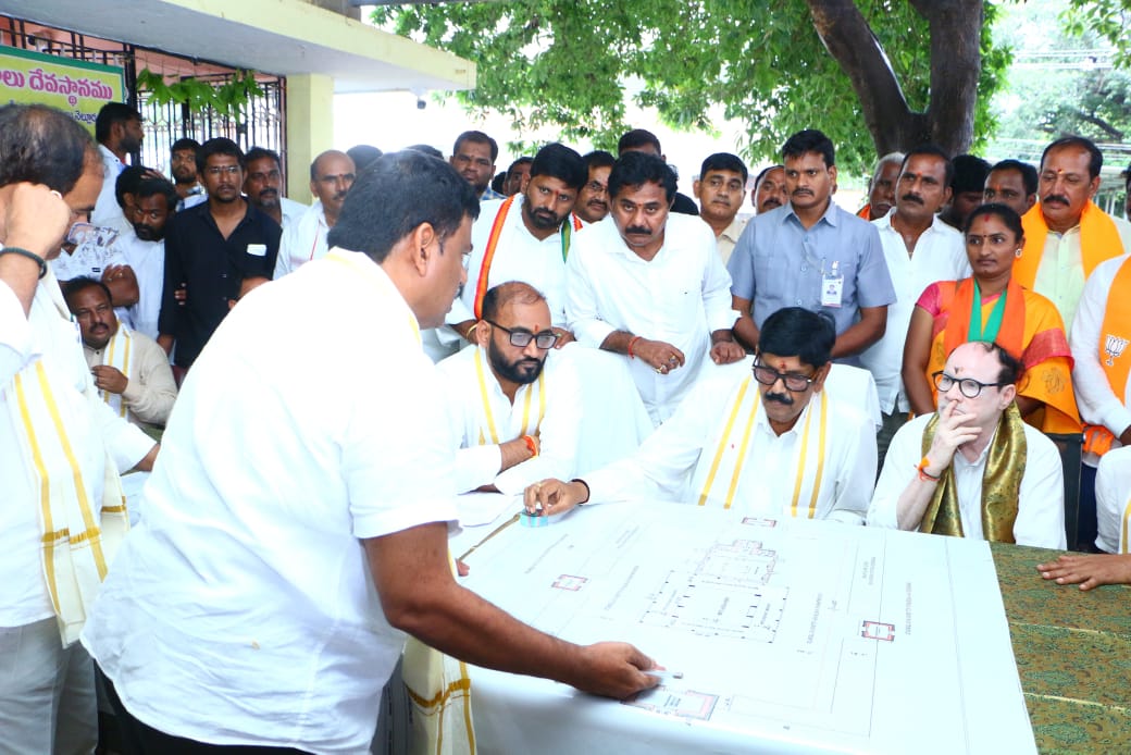 The Desk…Vinjamuru : శ్రీ సీతారామాంజనేయ స్వామి ఆలయం అత్యద్భుతంగా నిర్మిస్తాం  ➖మంత్రి ఆనం