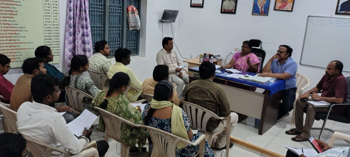 The Desk…Unguturu : మొంథా తుఫాన్ సందర్భంగా అత్యవసర సమావేశం..