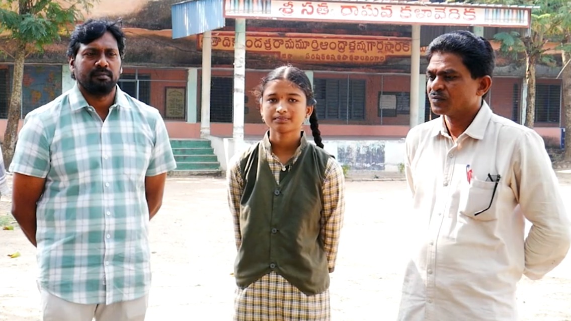 The Desk…Mandavalli : అసెంబ్లీ..పార్లమెంటు విశిష్టత అందరికీ తెలియాలి అందుకు మాక్ అసెంబ్లీ వేదిక : ఇన్చార్జి హెచ్ఎం D. రవికుమార్