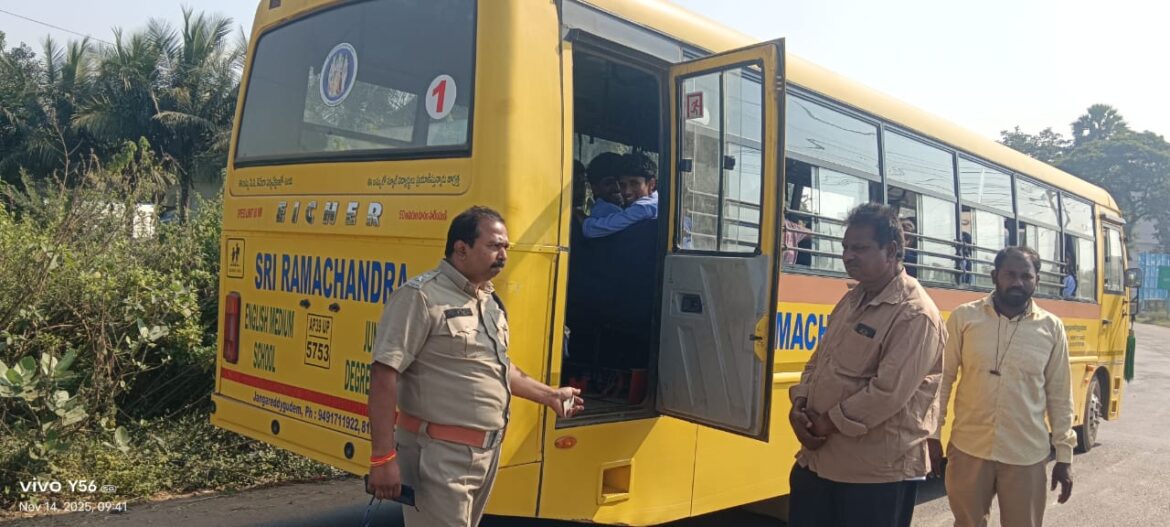 The Desk…Eluru : విద్యార్థుల తరలింపులో నిబంధనలను పాటించని వాహనాలను సీజ్ చేస్తాం : DTC షేక్ కరీమ్