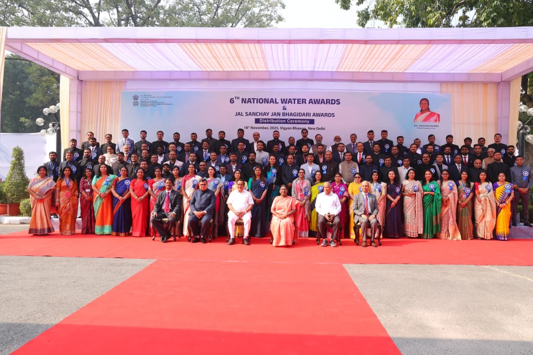 The Desk…Nellore : రెట్టింపు ఉత్సాహంతో భూగర్భ జలాల పెంపునకు కృషి చేయండి : మంత్రి ఆనం రామనారాయణ రెడ్డి