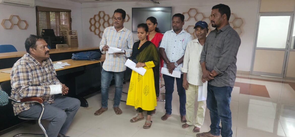 The Desk…Rampachodavaram : ఉపాధి సిబ్బందిపై ఏపీడీ సీరియస్