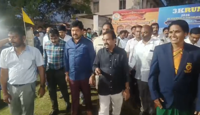 The Desk…Machilipatnam : రాష్ట్రస్థాయి కబడ్డీ టీం సెలక్షన్ పోటీలను ప్రారంభించిన మంత్రి కొల్లు రవీంద్ర