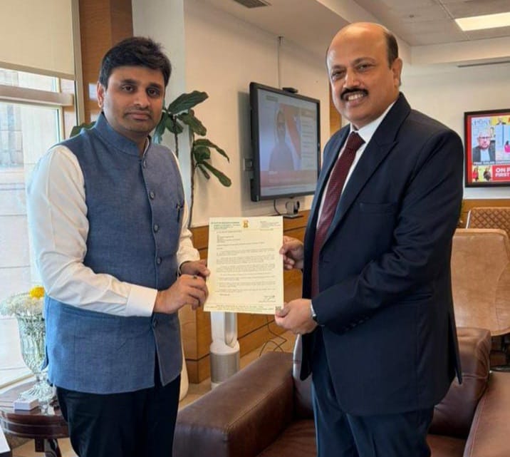 The Desk…Eluru : ముడి పామాయిల్ పై దిగుమతి సుంకం పెంచి రైతులను ఆదుకోండి – కేంద్రానికి ఏలూరు ఎంపీ పుట్ట మహేష్ కుమార్ విజ్ఞప్తి