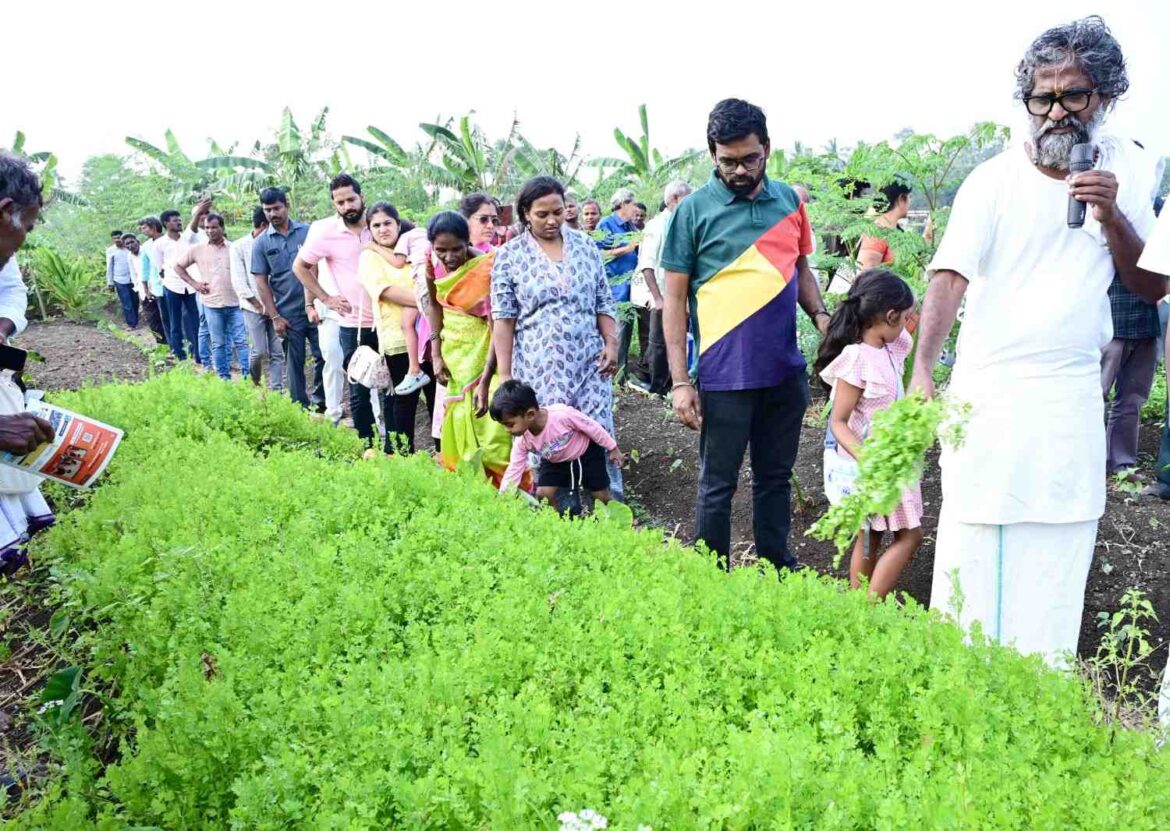 The Desk…Machilipatnam : రైతులంతా ప్రకృతి వ్యవసాయం వైపు దృష్టిసారించాలి : జిల్లా కలెక్టర్ డీ కే బాలాజీ పిలుపు