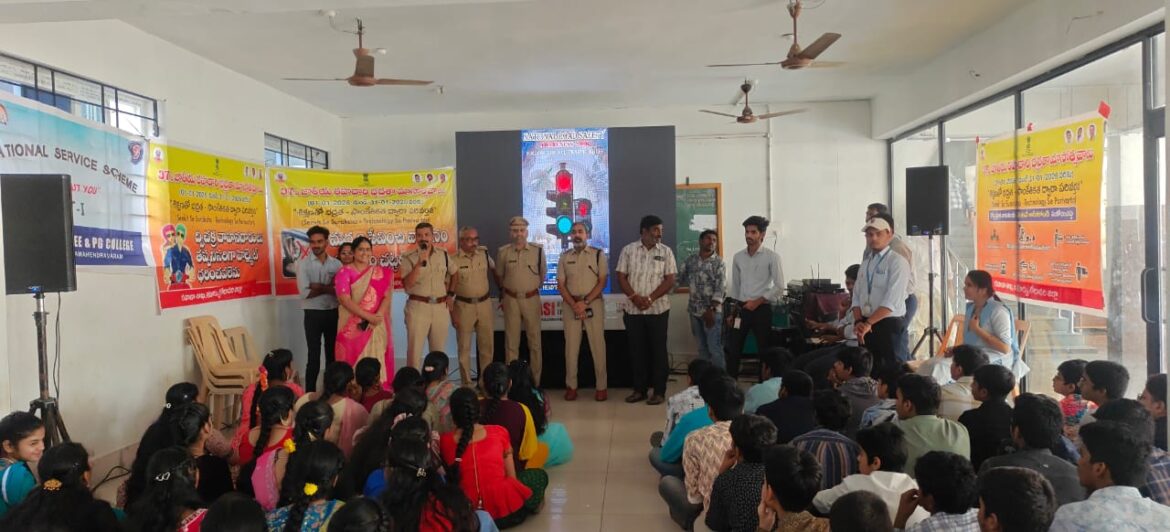 The Desk … Rajamahendravaram: జాతీయ రహదారి భద్రత మాసోత్సవాల్లో భాగంగా…