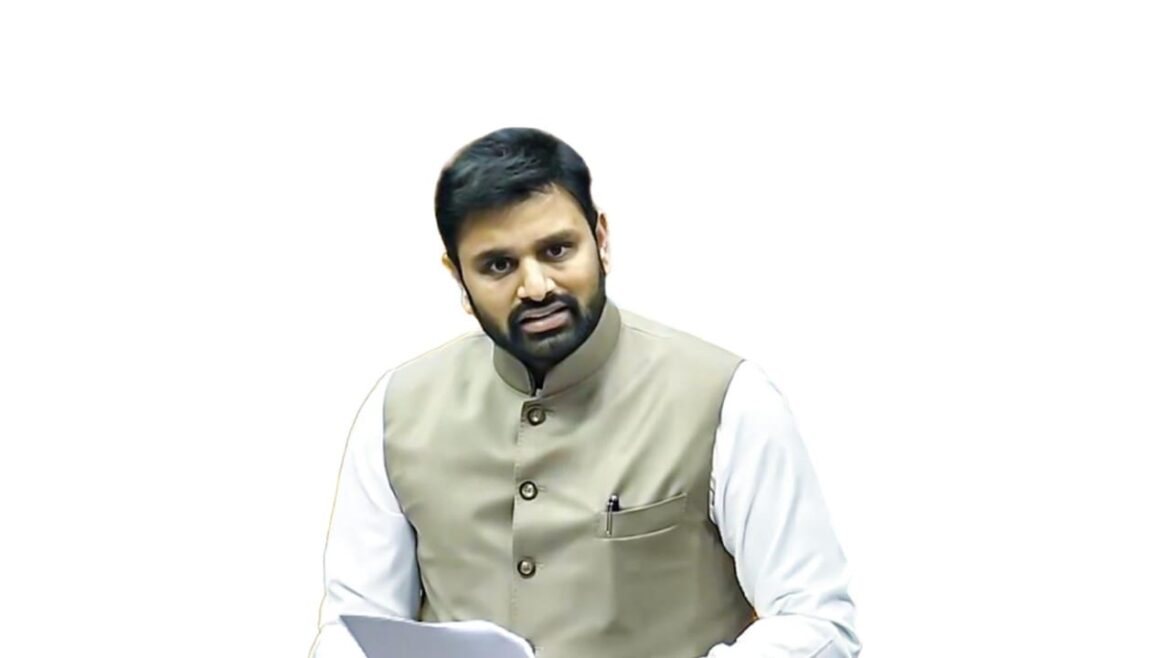 The Desk … Eluru : ‎బస్సు ప్రమాదాల నివారణకు కఠిన నిబంధనలు – ఎంపీ పుట్టా మహేష్