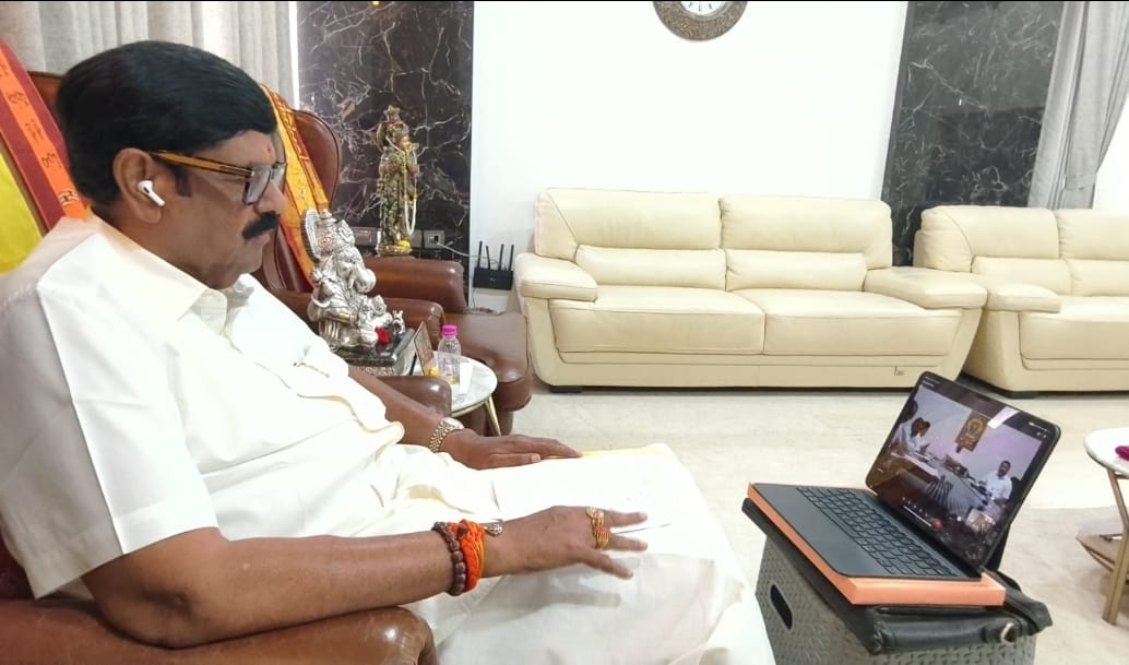 The Desk … Amaravati : సామాన్య భక్తులకు మొదట ప్రాధాన్యత : మంత్రి ఆనం