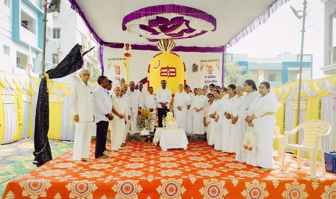 The Desk … Tadepalligudem : మనసు మంచిగా ఉంటే – భూమి మీద స్వేచ్ఛగా ఉండవచ్చు➖ కమిషనర్ ఏసుబాబు