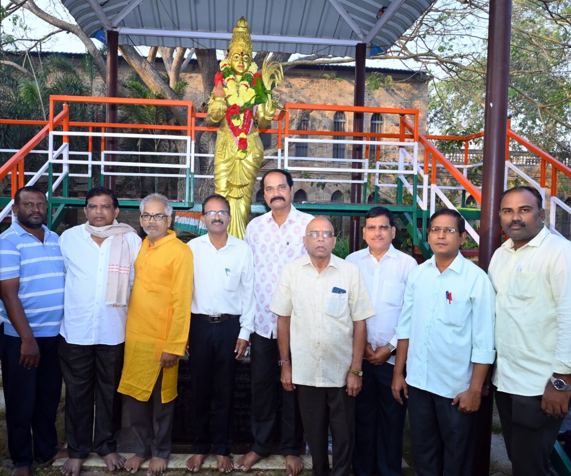 The Desk … Machilipatnam : మన భాషను ప్రేమిద్దాం – భాషలన్నింటినీ గౌరవిద్దాం