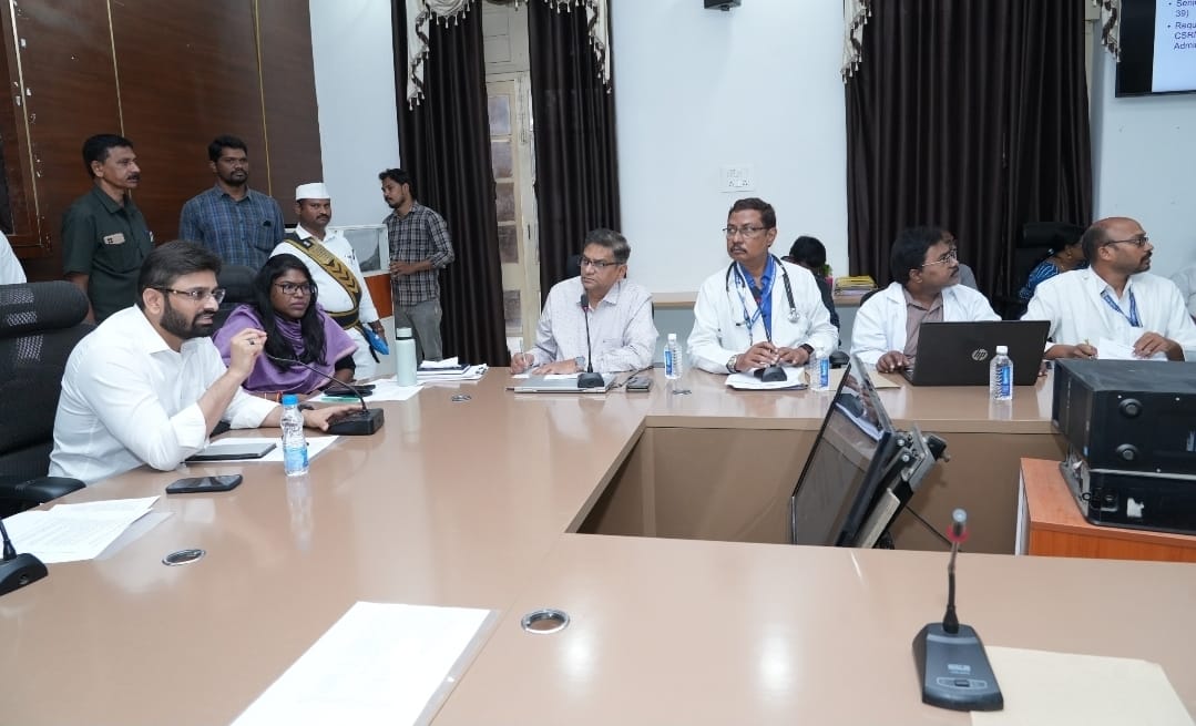 The Desk … Eluru : ఏలూరు ప్రభుత్వ ఆసుపత్రి అభివృద్ధికి అన్ని చర్యలు.. ఎంపీ పుట్టా మహేష్ కుమార్‎