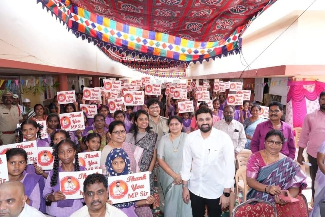 The Desk … Eluru : మహిళల గౌరవాన్ని పెంచిన ప్రభుత్వం మాది➖ఎంపీ పుట్టా మహేష్