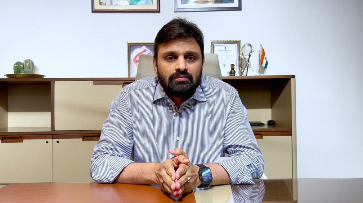 The Desk … Eluru : ‎దుష్ప్రచారాలు నమ్మవద్దు.. ఎంపీ పుట్టా మహేష్