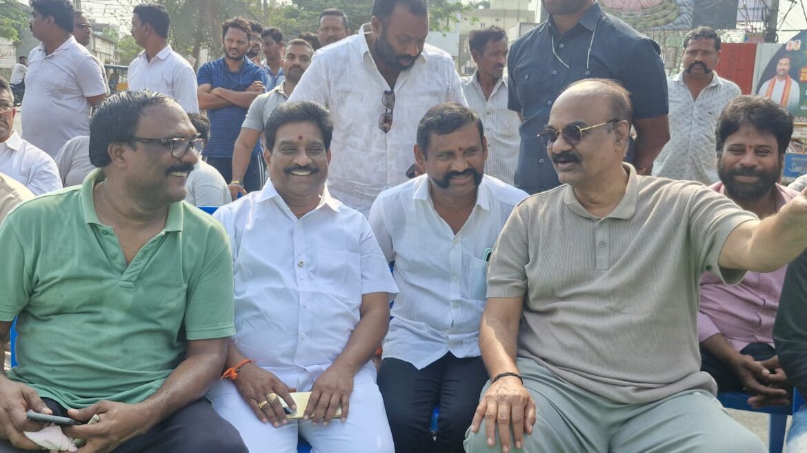 The Desk … Tadepalligudem : హ్యాపీ సండే ప్రోగ్రాం