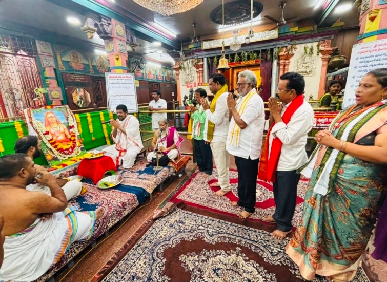 The Desk … Bhimavaram : ఘనంగా ఆదిశంకరాచార్యుల జయంతి