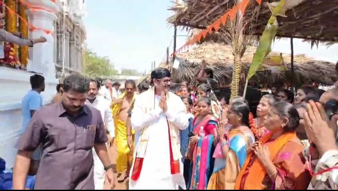 The Desk …Podalakur : రాష్ట్రంలో ప్రతి ఆలయాన్ని కూడా భక్తిశ్రద్ధలతో అభివృద్ధి చేస్తున్నాం : మంత్రి ఆనం
