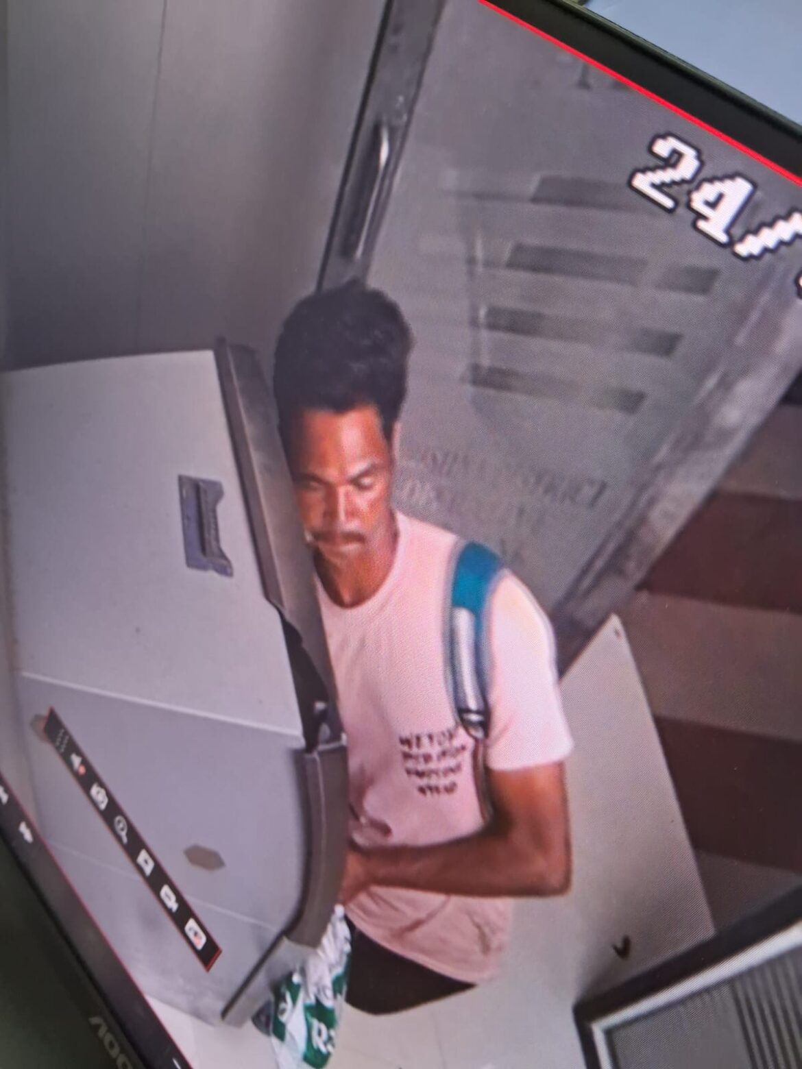 The Desk…Kaikaluru : ఏటీఎం యంత్రాన్ని ధ్వంసం చేసి దొంగతనానికి యత్నం