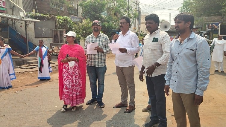 The Desk … Tadepalligudem : ప్రపంచ మలేరియా దినోత్సవం సందర్భంగా అవగాహన సదస్సు మరియు ర్యాలీ