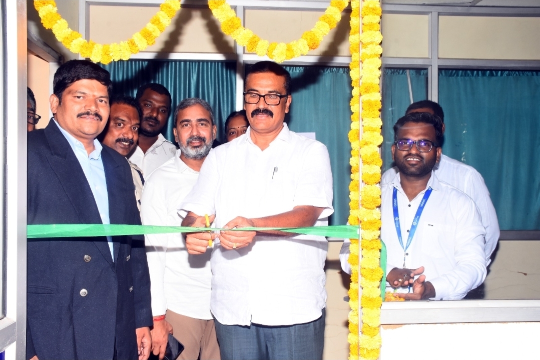 The Desk … Rajamahendravaram : రాజమండ్రి ఆర్‌టీఓలో డ్రైవర్ సెన్సిటైజేషన్ ట్యాబ్ ల్యాబ్ ప్రారంభం➖ఆర్టీవో ఆర్ సురేష్