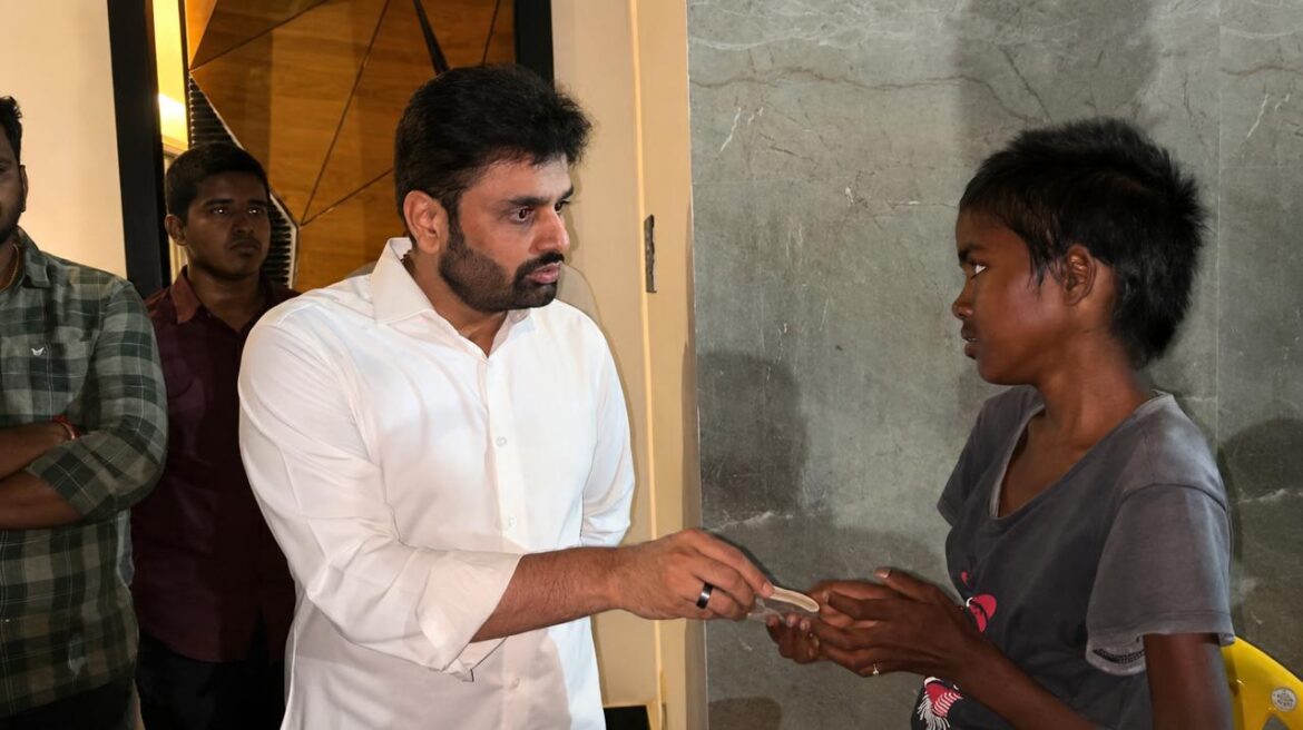 The Desk… Eluru : అనారోగ్యంతో బాధపడుతున్న యువతికి ఎంపీ సహాయం‎