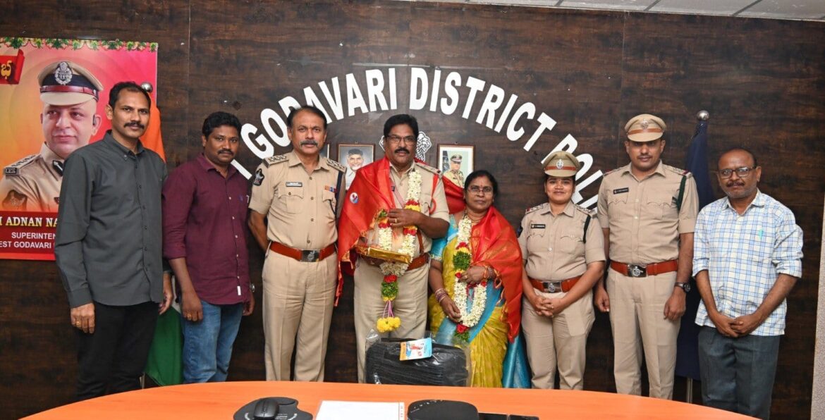 The Desk … Bhimavaram : 35–40 ఏళ్ల సేవకు గౌరవ వందనం