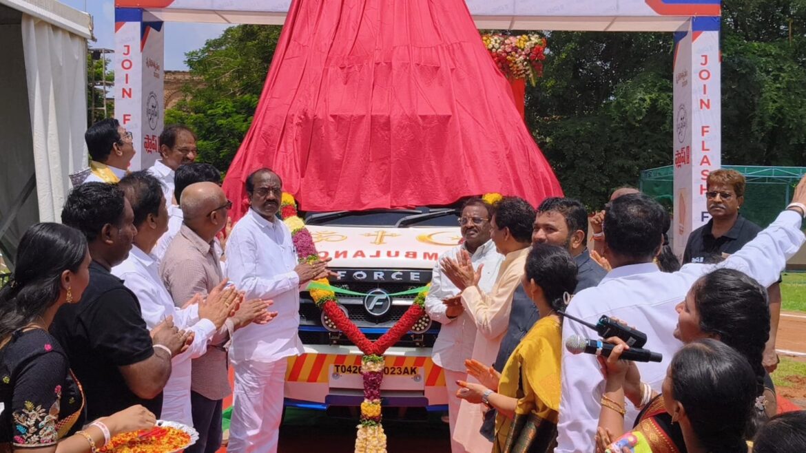 The Desk… Eluru : ప్రాణరక్షణకు “ఫ్లాష్‌” చేయూత