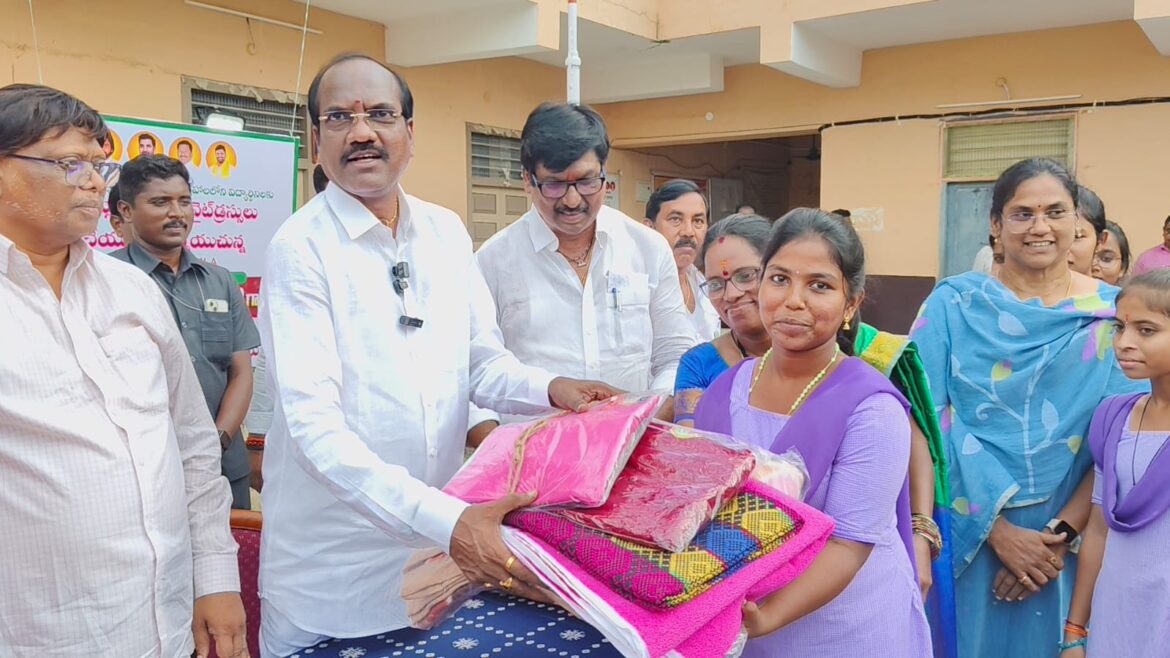 The Desk … Eluru : హాస్టల్ విద్యార్థినులకు అండగా ప్రభుత్వం