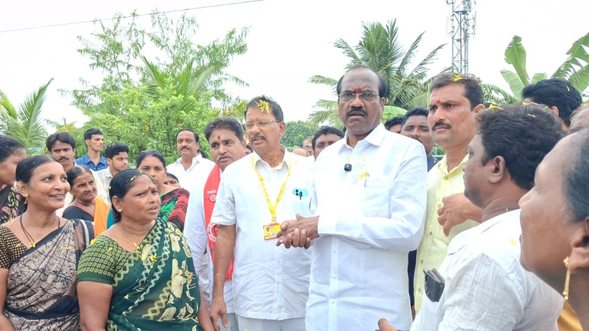 The Desk … Eluru : ఏలూరులో శరవేగంగా రోడ్ల అభివృద్ధి