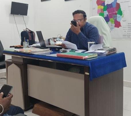 The Desk… Vunguturu : టెలికాన్ఫరెన్స్‌లో పంచాయతీ కార్యదర్శులు, ఆర్‌డబ్ల్యూఎస్ అధికారులతో MPDO