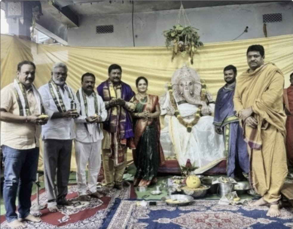 The Desk… Bhimavaram : కలశస్థాపనతో గణపతి నవరాత్రి వేడుకలకు శ్రీకారం