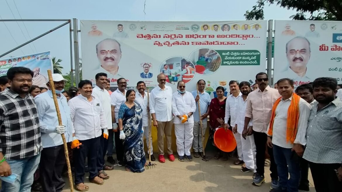 The Desk… Tadepalligudem : కాలువ గట్టుకు శుభ్రత శోభ.. చెత్తకు చెక్‌.. కాలువకు క్లీన్‌ లుక్‌